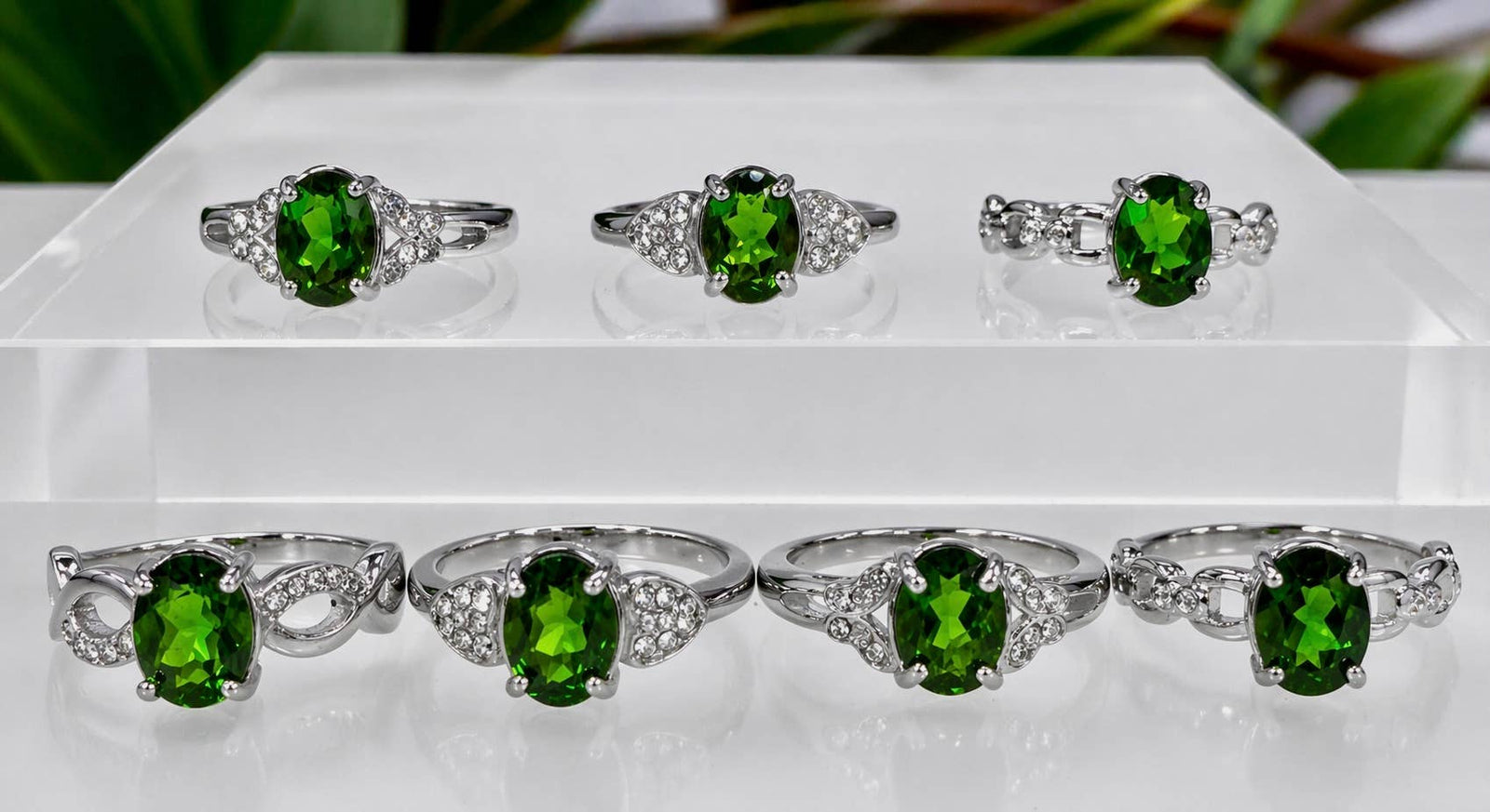 Natural Diopside Stainless Steel Ring Crystals 6x8mm