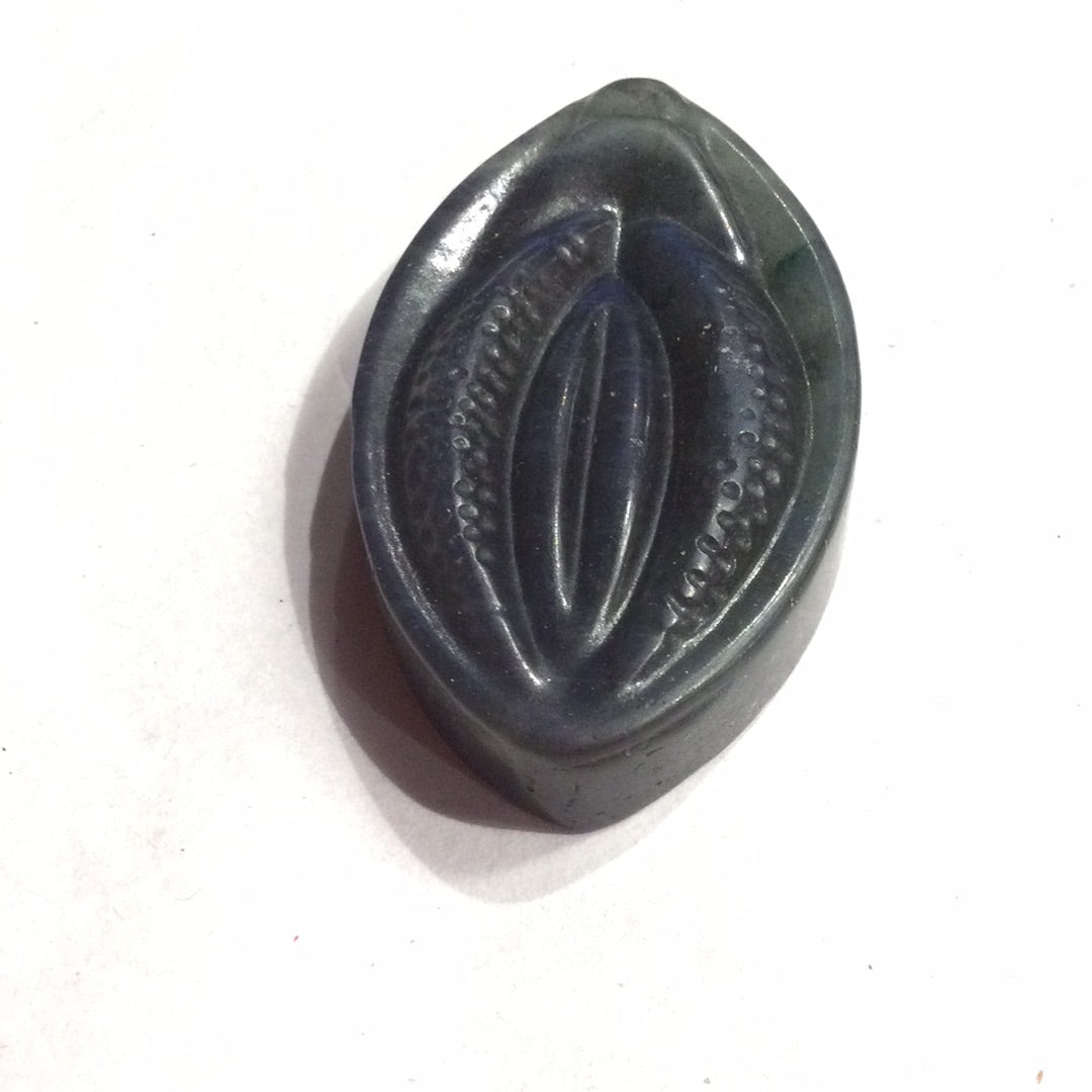 Crystal Vulva