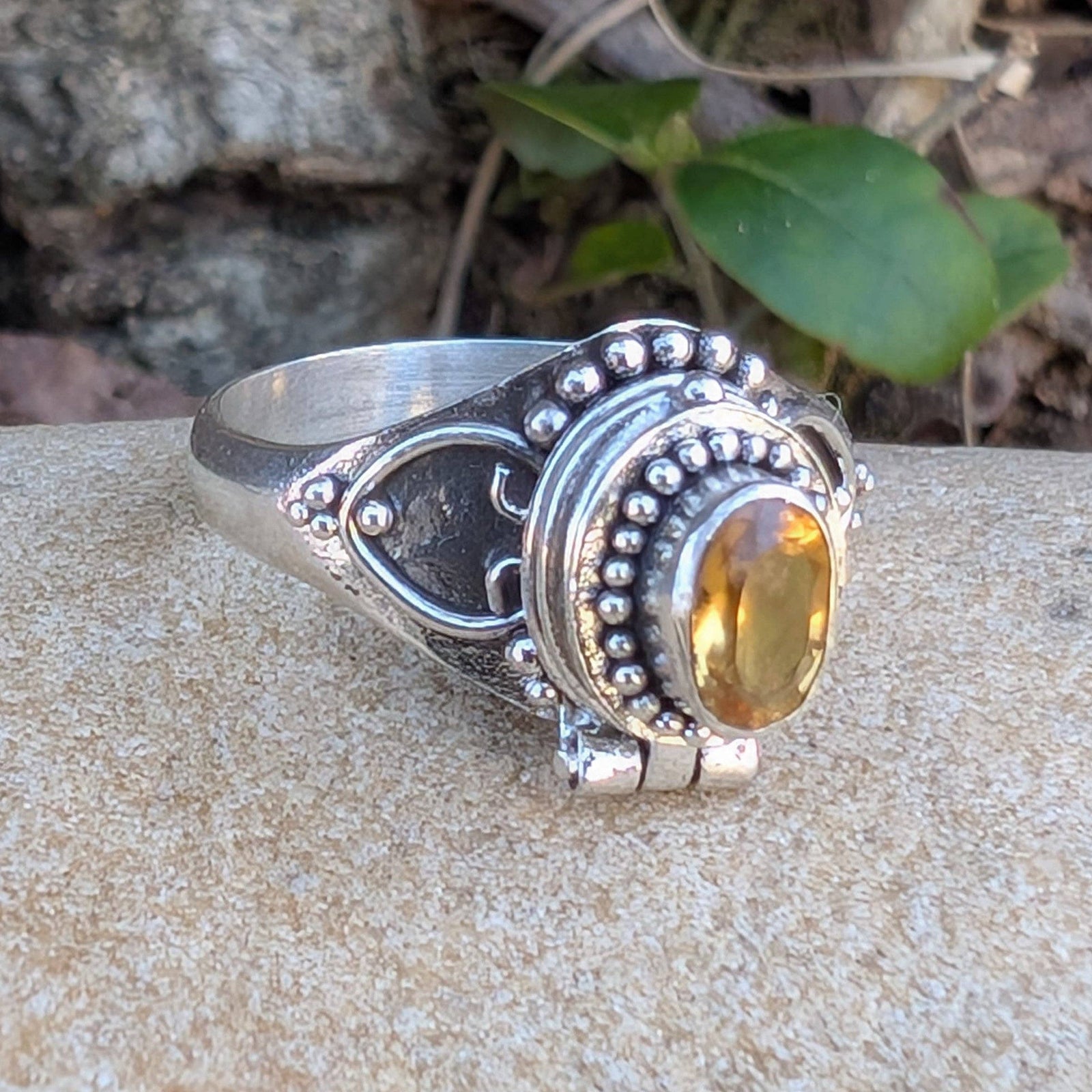 Gothic Oval Gemstone Poison Vessel Ring - Sterling Silver