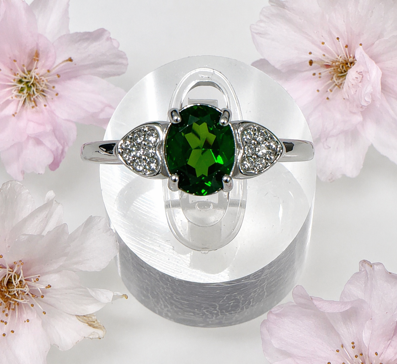 Natural Diopside Stainless Steel Ring Crystals 6x8mm