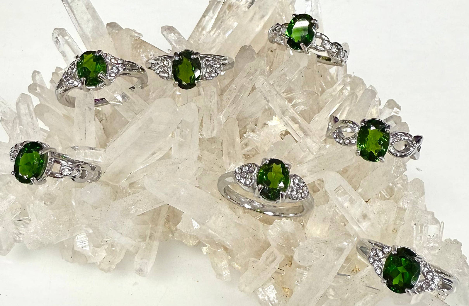 Natural Diopside Stainless Steel Ring Crystals 6x8mm