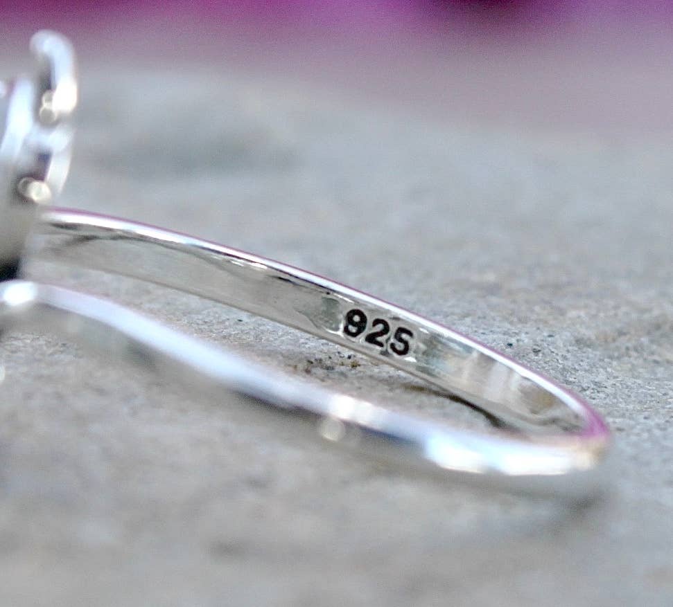 Cat with Black Agate Ring