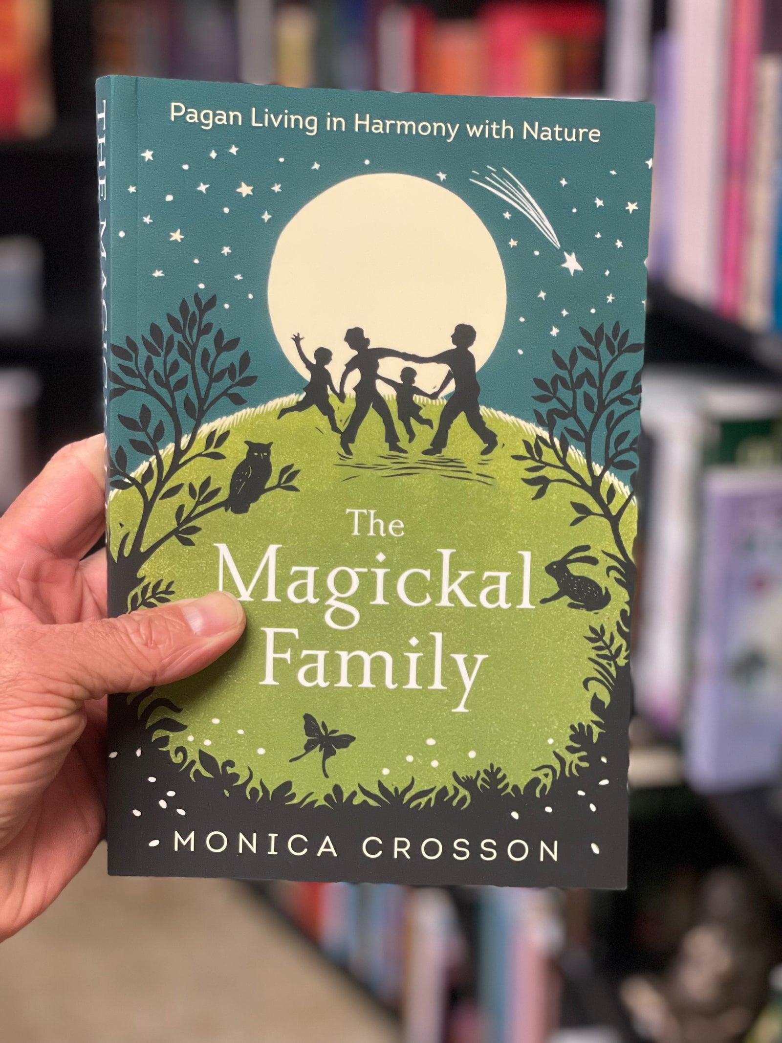 The Magickal Family - Crosson