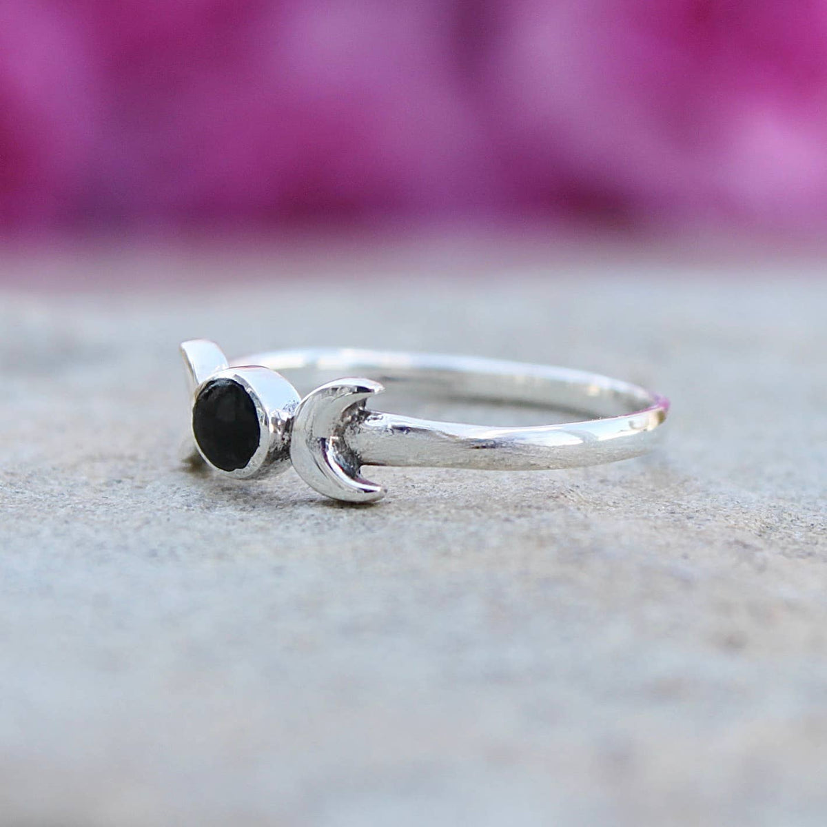 Sterling Silver Moon with Black Agate Single Stone Ring