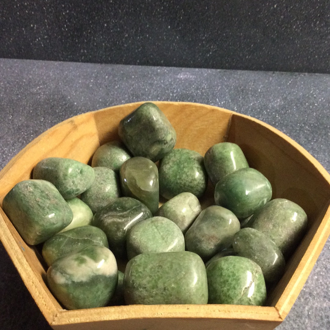 Green Garnet Tumbled