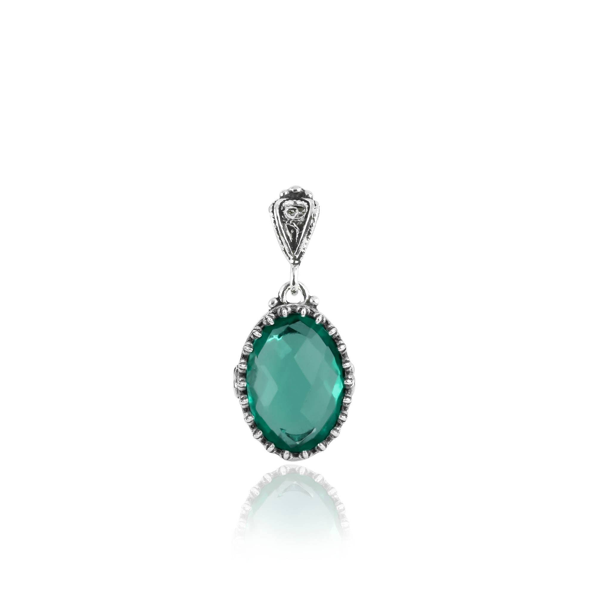 925 Silver Filigree Heart Detailed Emerald Gemstone Woman Pendant