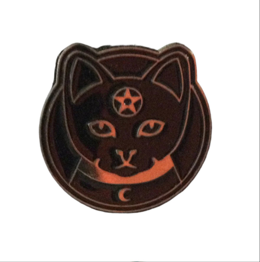 Kitty Head Enamel Pin