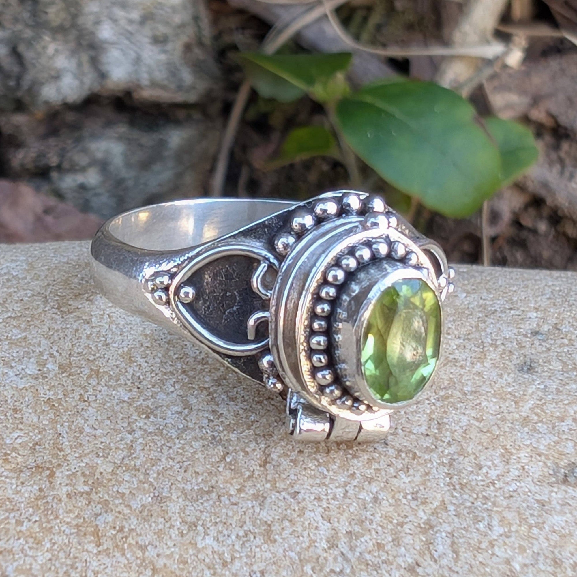 Gothic Oval Gemstone Poison Vessel Ring - Sterling Silver
