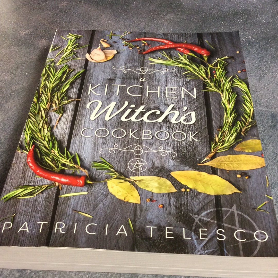 Kitchen Witch&#39;s Cookbook - Telesco