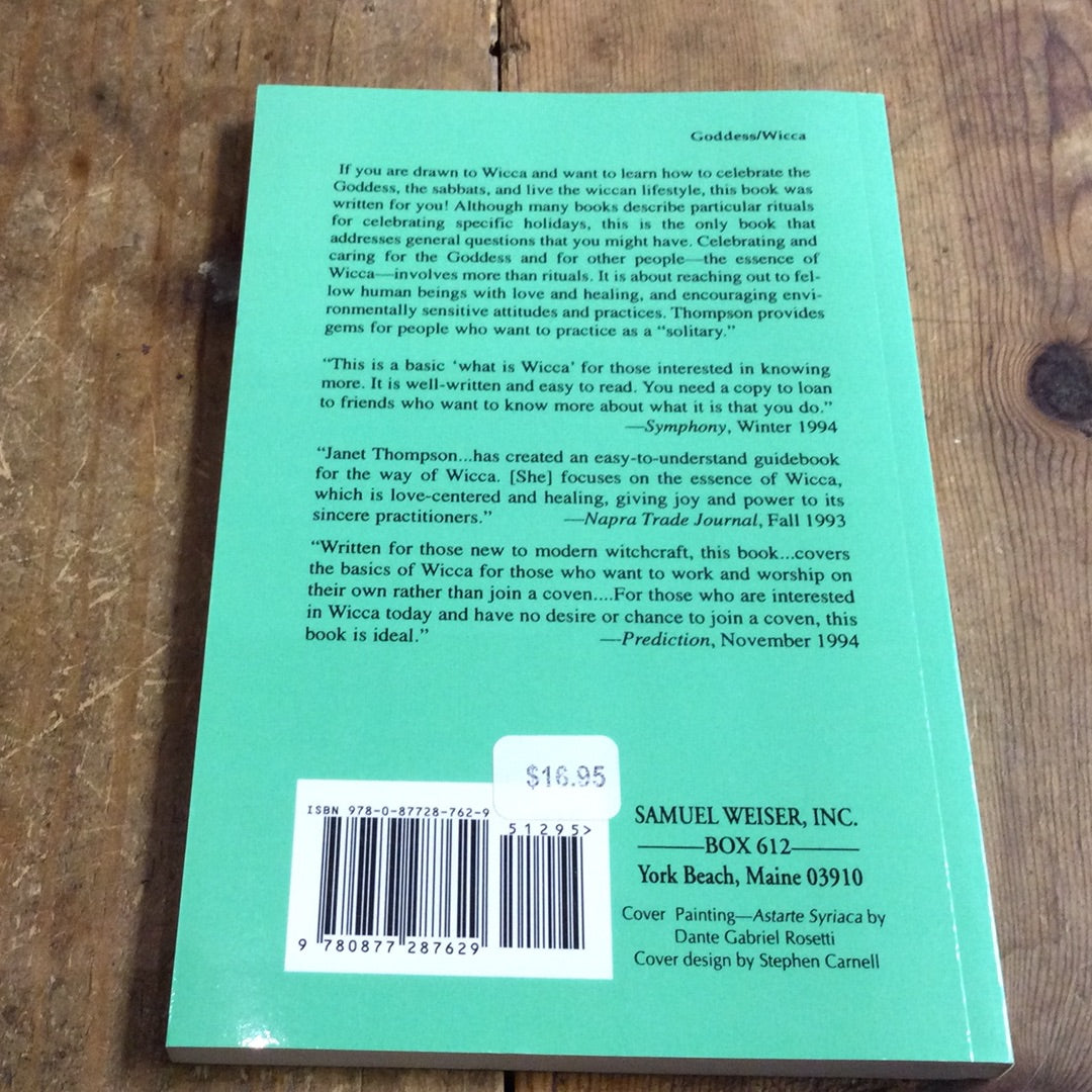 Of Witches : celebrating the goddess as a solitary pagan - Janet Thompson