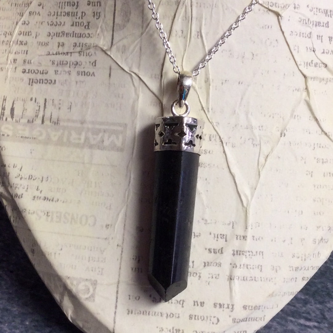Black Tourmaline Point : Sterling Silver Pendant