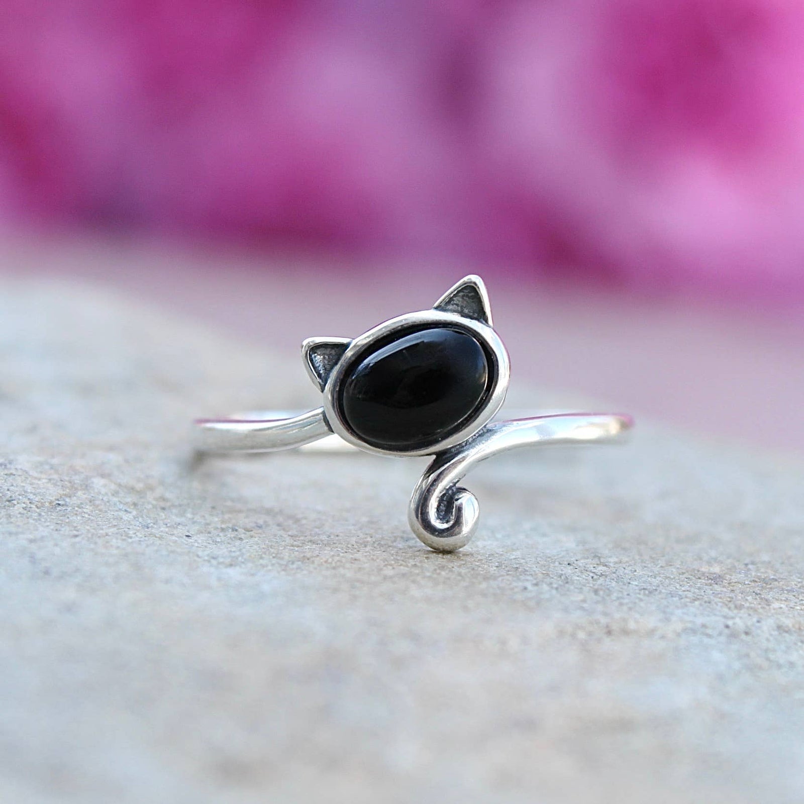 Cat with Black Agate Ring