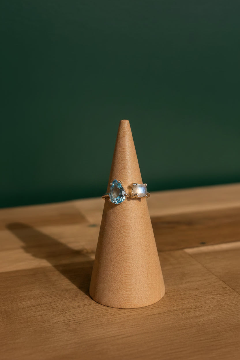 Blue Topaz &amp; Moonstone Sterling Silver Ring Size 5 / Adjustable