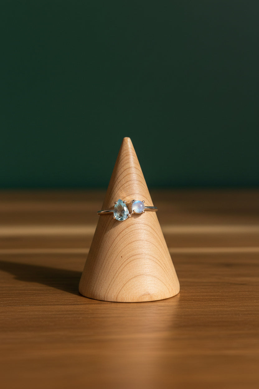 Aquamarine &amp; Moonstone Sterling Silver Ring Size 9 / Adjustable