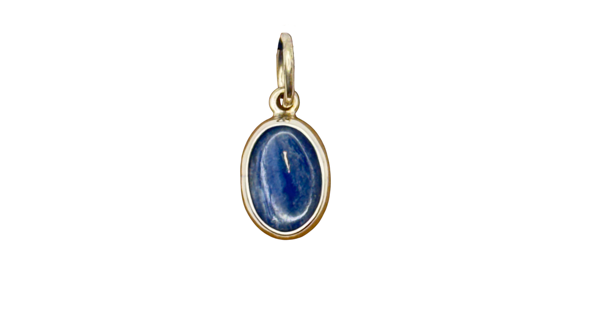 Sterling Silver Blue Kyanite Oval Pendant