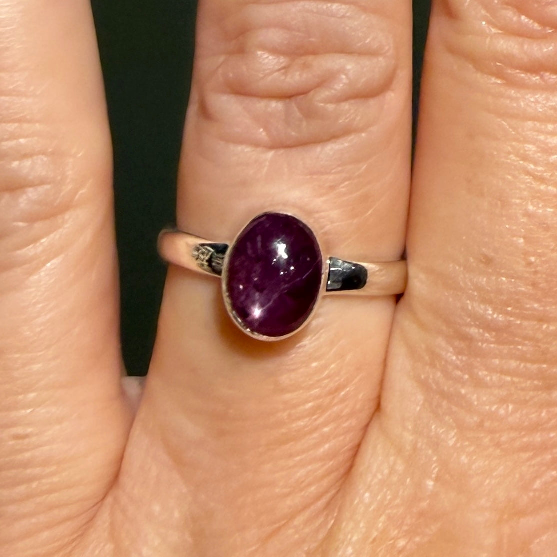 Star Ruby Sterling Silver Oval Ring