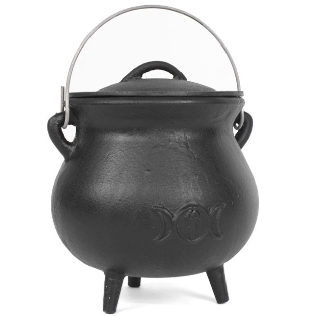 Cast Iron Pot W/ Lid 7" x 6.5"