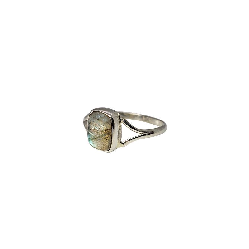 Labradorite Stone Sterling Silver Ring