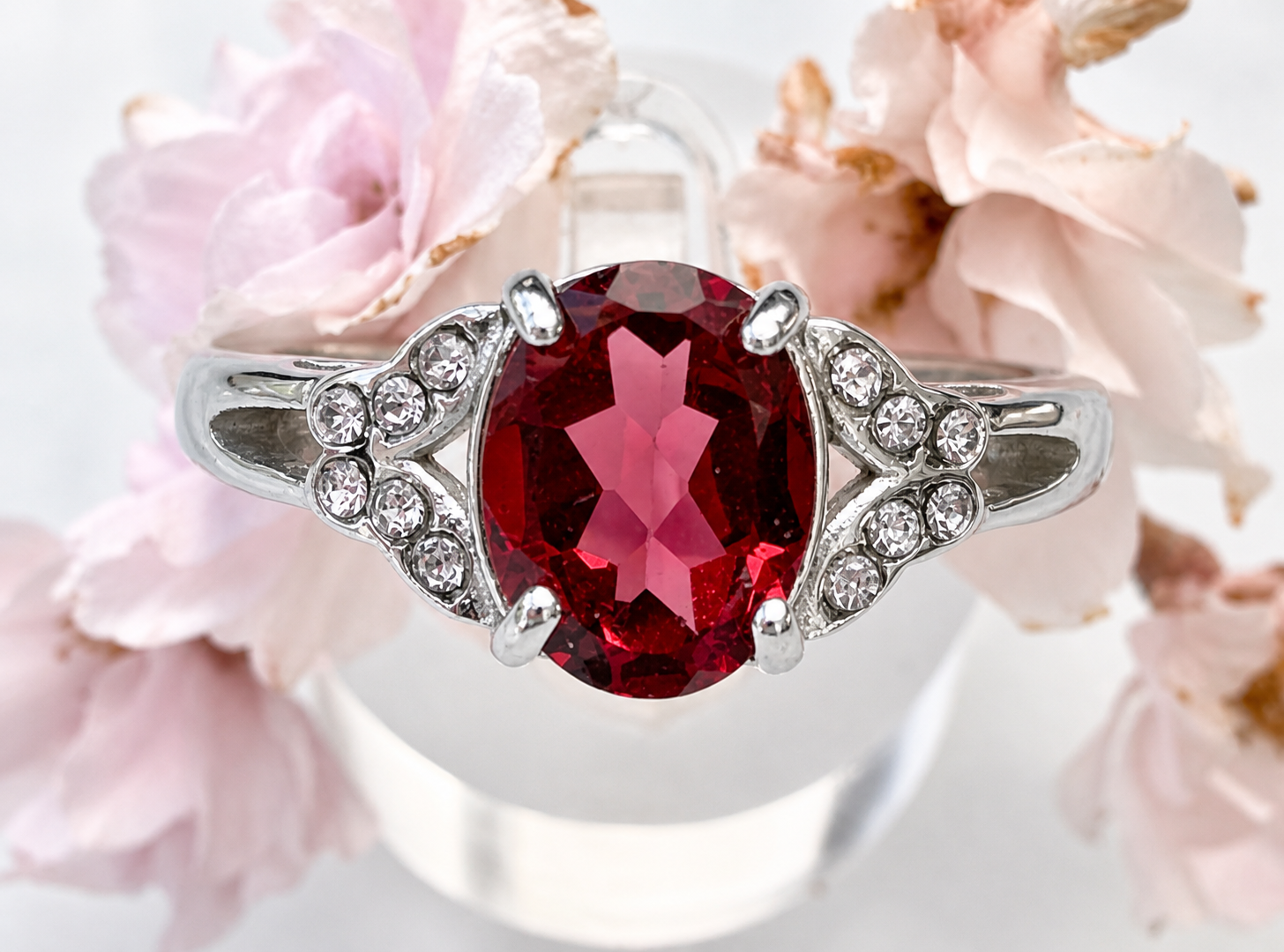 Faceted Natural Garnet Stainless Steel Rings 6x8mm