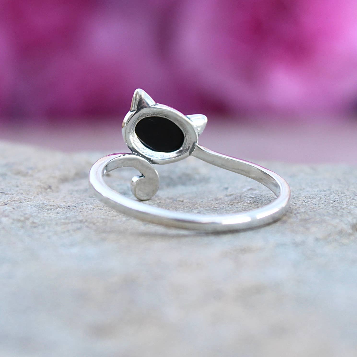 Cat with Black Agate Ring