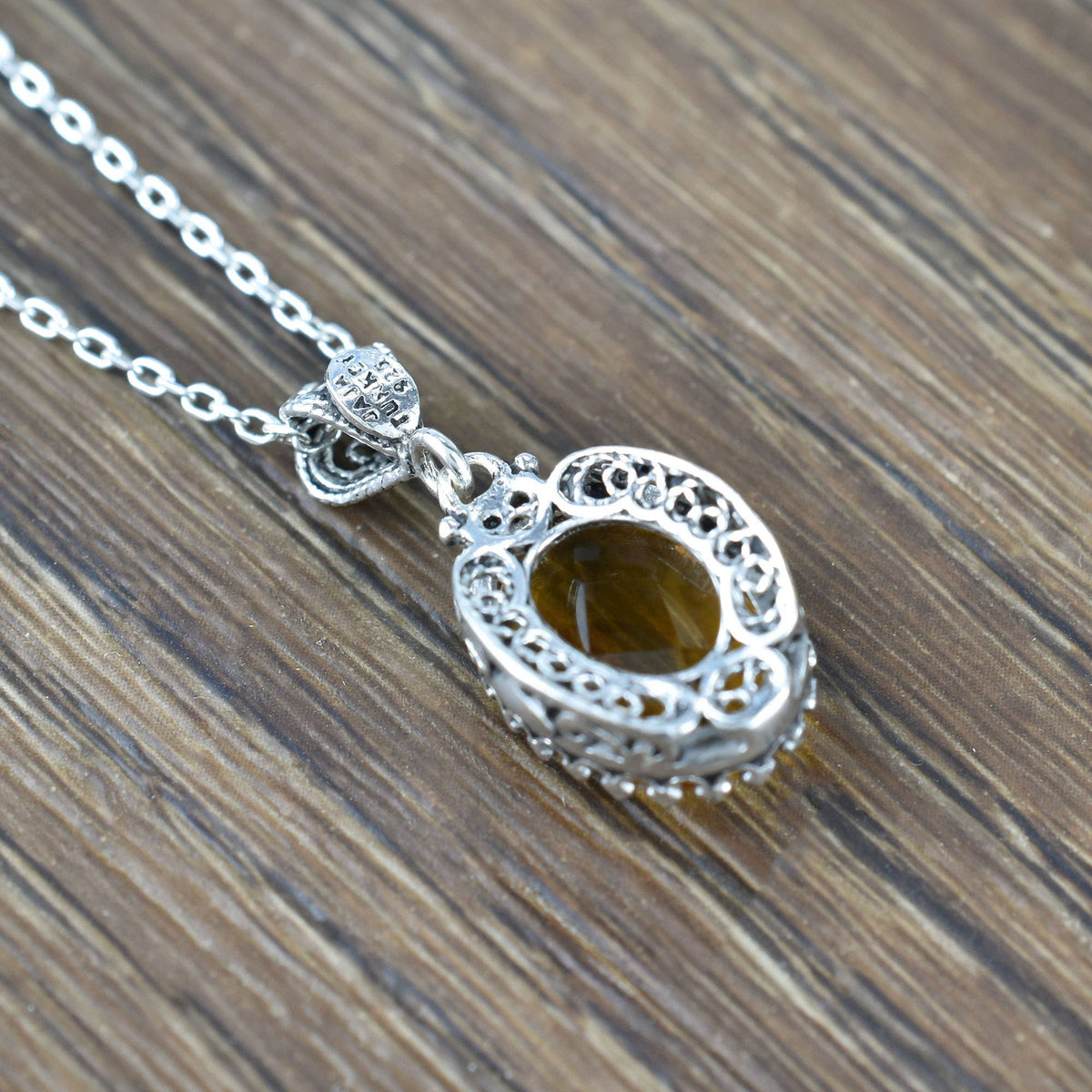 925 Silver Filigree Heart Detailed Citrine Gemstone Woman Pendant