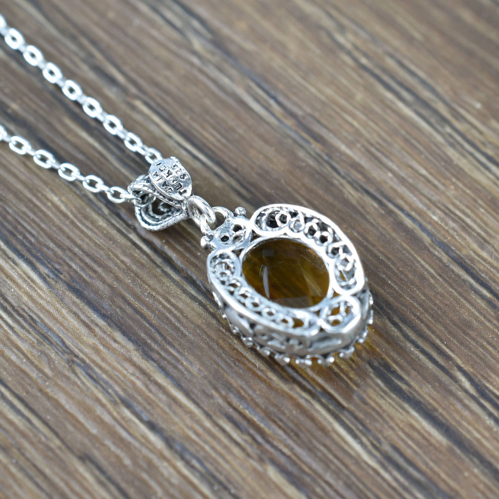 925 Silver Filigree Heart Detailed Citrine Gemstone Woman Pendant