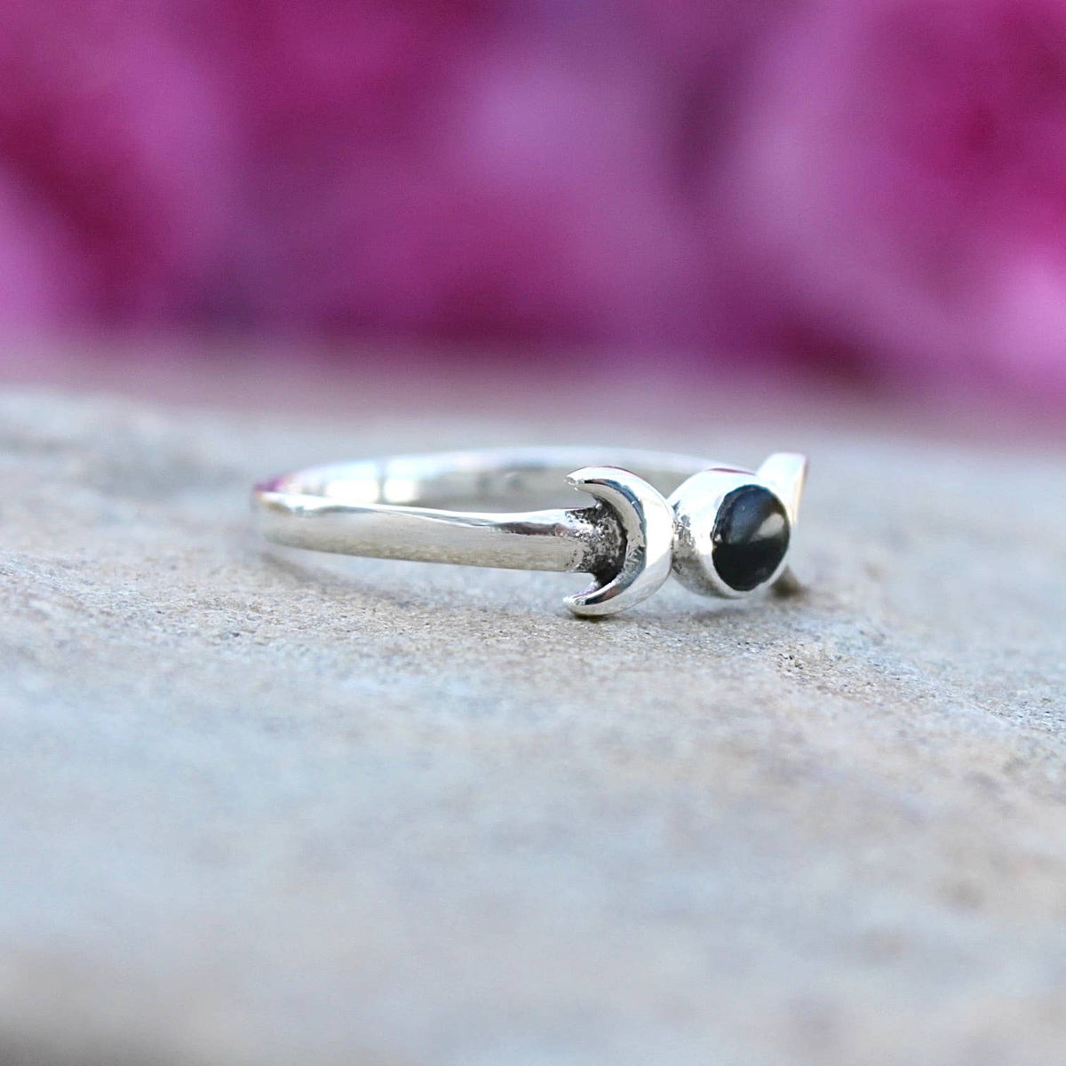 Sterling Silver Moon with Black Agate Single Stone Ring