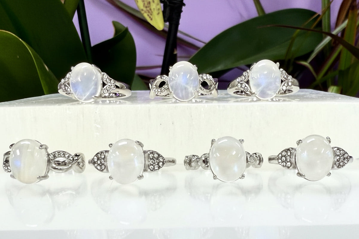 Natural Moonstone Stainless Steel Rings 8x10mm