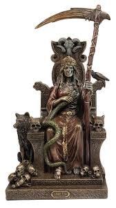 Hel Statue