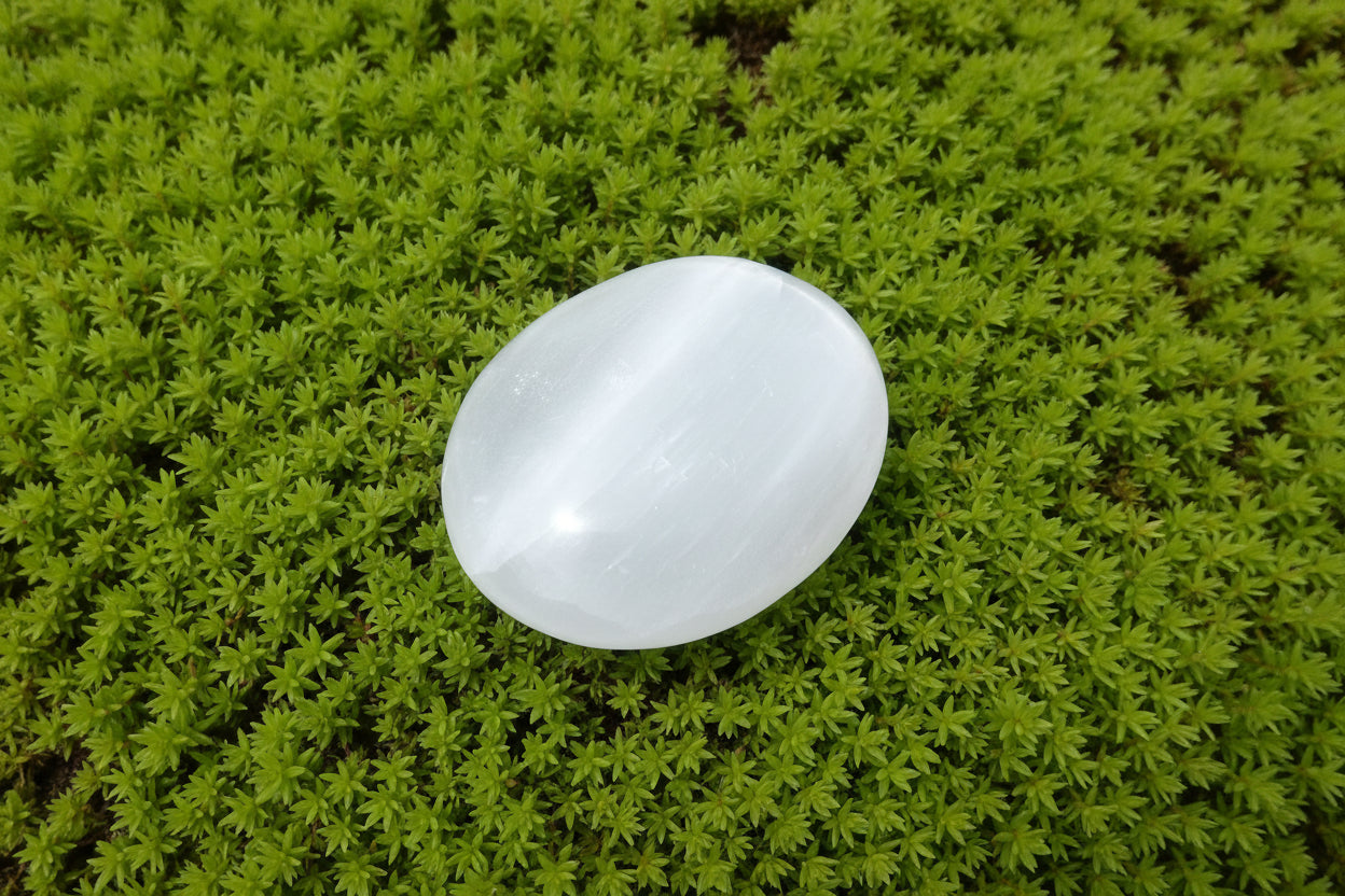 Selenite Palmstone