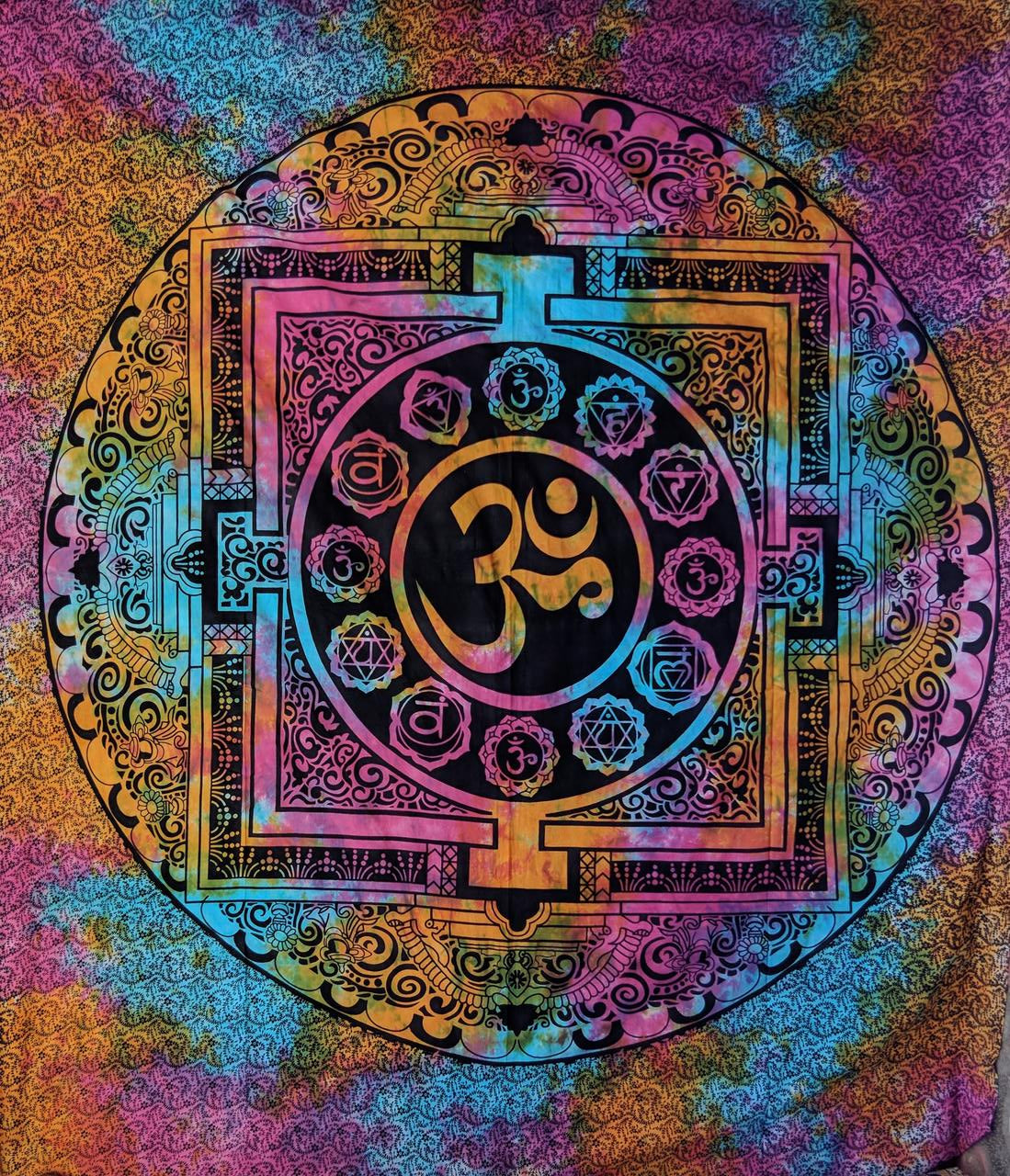 Tie-dyed 7-Chakra Tapestry 82x55
