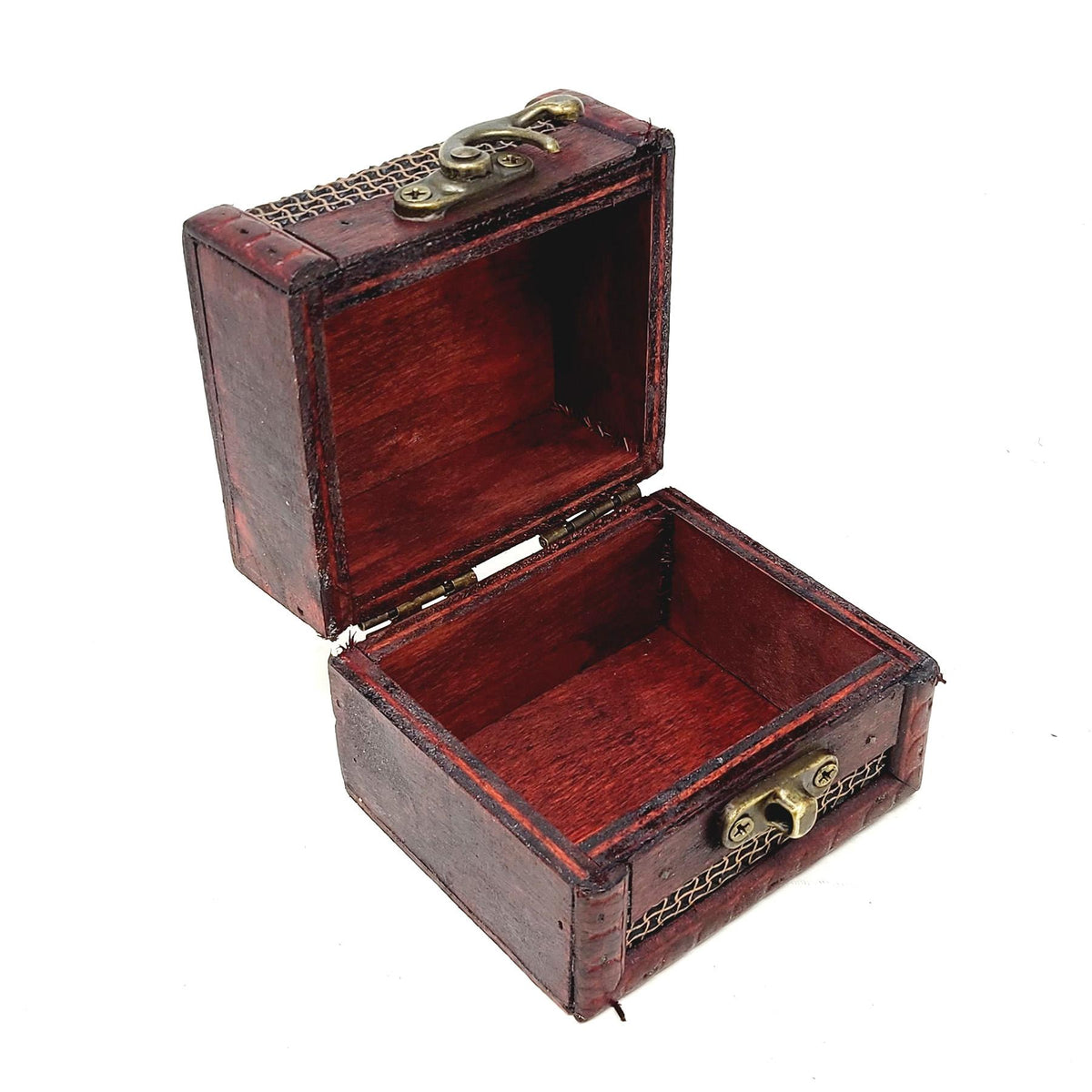 Wooden Chest Storage Box Wire Weave Design F