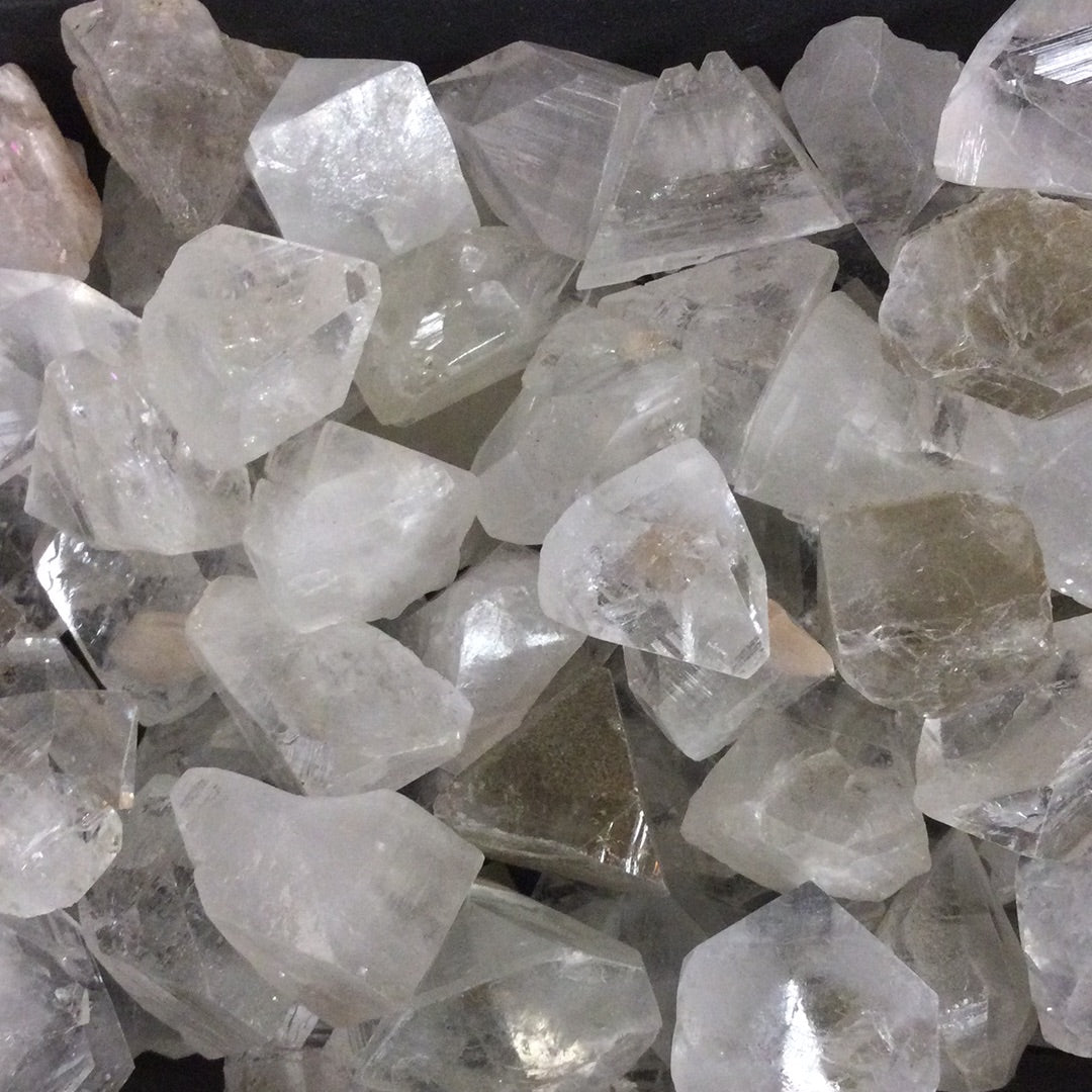 Apophyllite Points